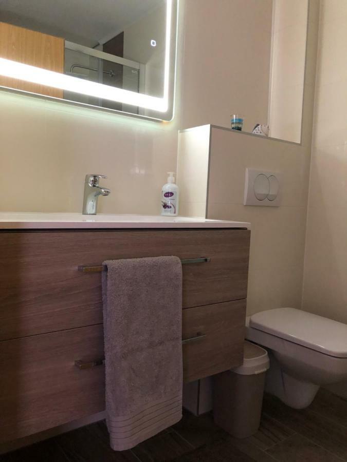 Harmony Vir Luxurioes Ausgestattete Ferienwohnung Mit 65M2 Kültér fotó